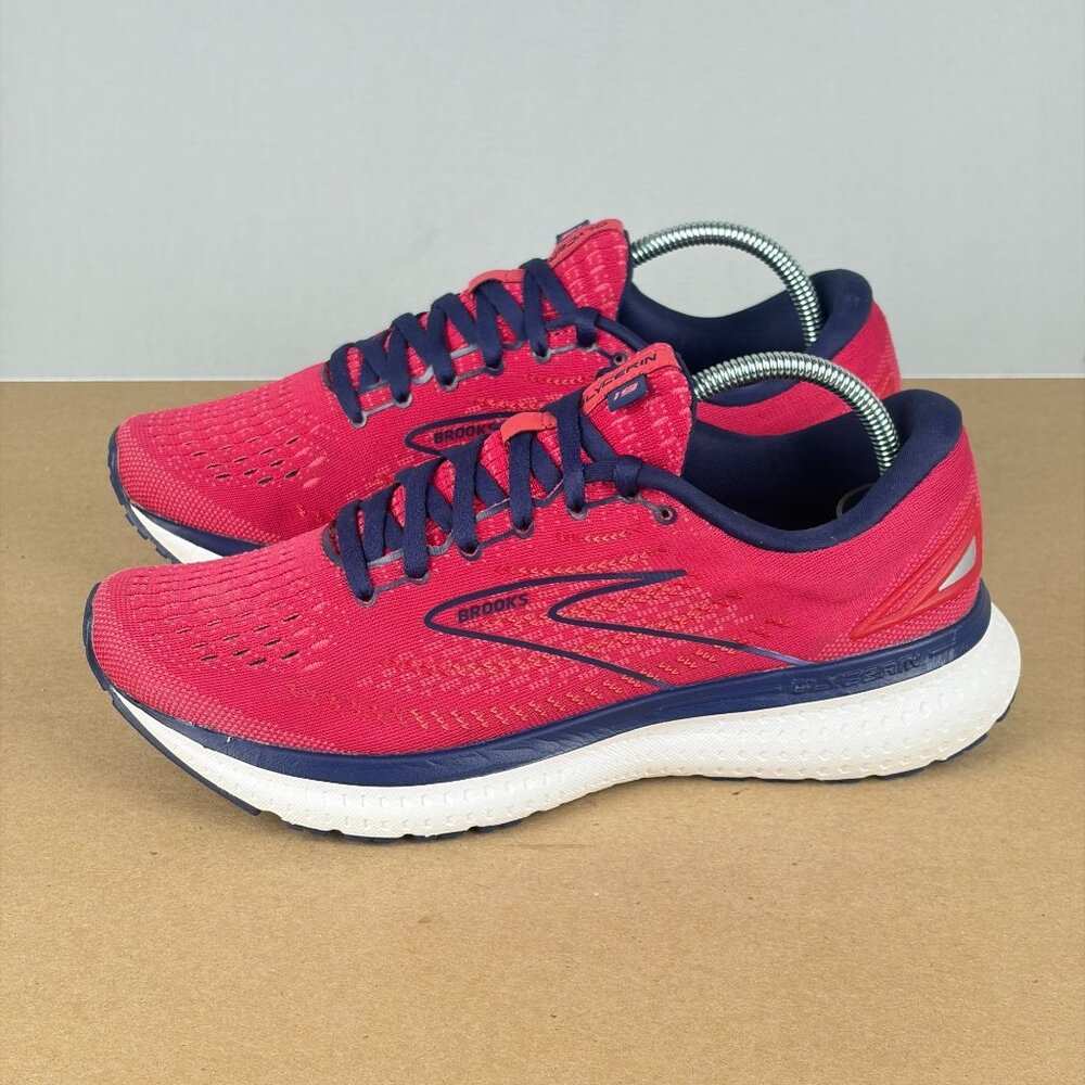 Brooks Women's Pink and Navy Running Shoes
